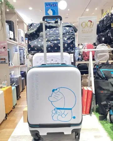 UZR(ᐡ ᐧ ﻌ ᐧ ᐡ)*°♡様専用 ドラえもん ロッカーバック