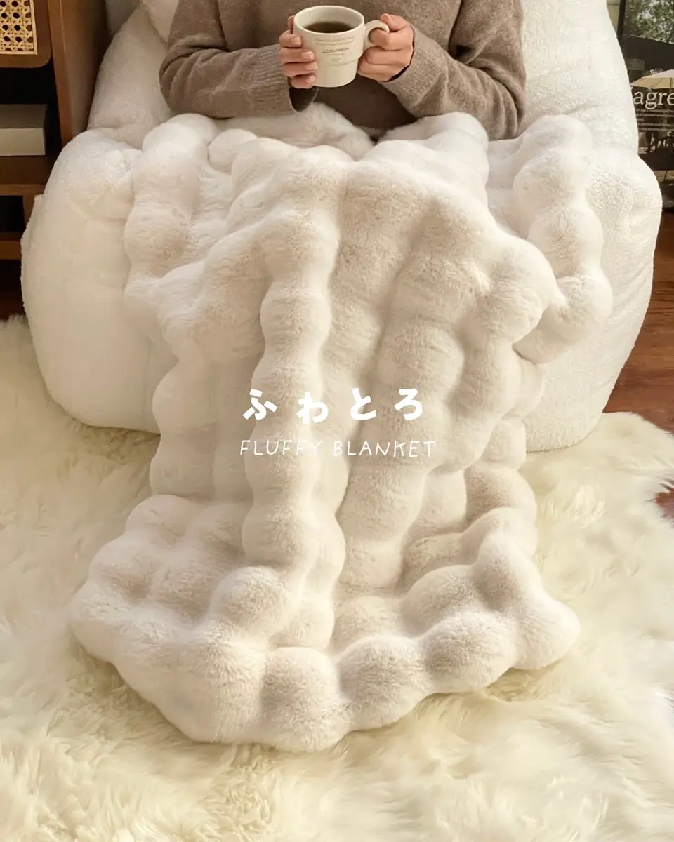 稀少な真っ白スノーホワイト ファー ブランケット毛布 モコモコ 稀少な真っ白スノーホワイト ファー ブランケット毛布 モコモコ