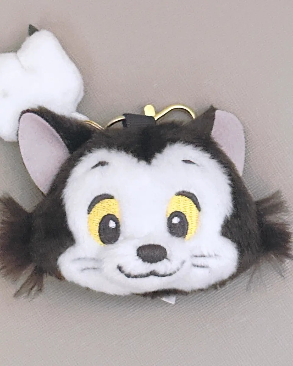 ディズニー ピノキオ フィガロ フォト キーホルダー Amazon.co.jp: ピノキオ フィガロ ぬいぐるみ キーホルダー キー