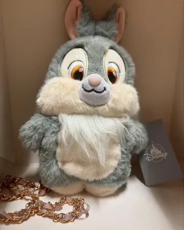 ディズニーストアにパステルカラーのとんすけ＆ミス・バニー