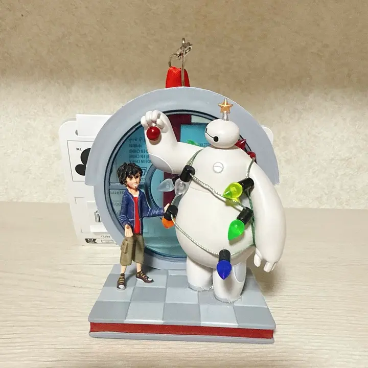 ヒロ　フィギュア　ベイマックス　ディズニー　クリスマスオーナメント　NO20 Amazon.co.jp: Hallmark 記念品 クリスマスオーナメント 2024