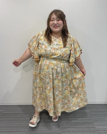 【ライアン✨】定価 46,200円❤️ダイアグラム✨サイズ36✨ワンピース 大きいサイズ 【アンバサダー harunaさん コラボ】美人映え 配色