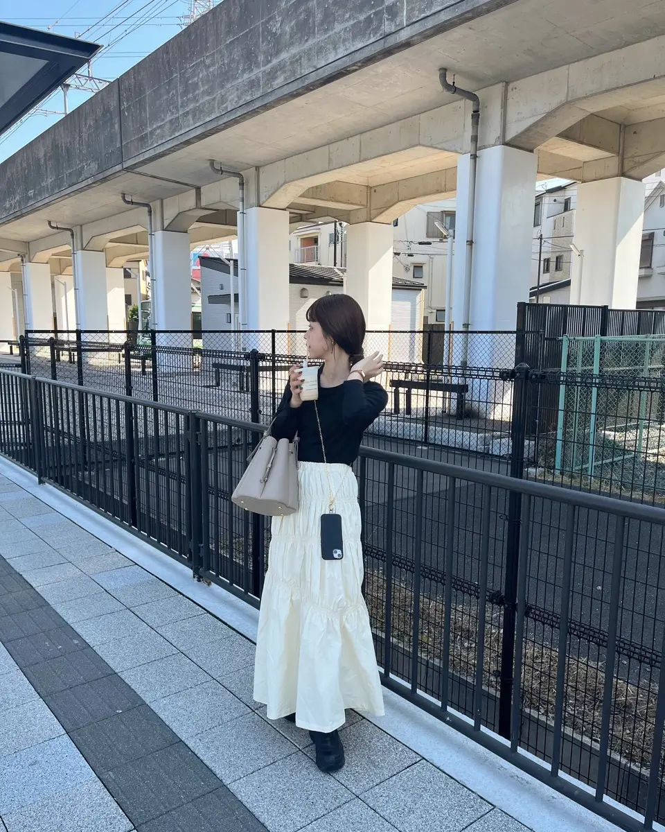 yuna smartphone shoulder - perch - – Chérie