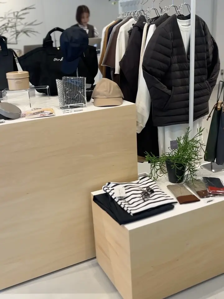 ロング丈のキルティングベスト – OURHOME