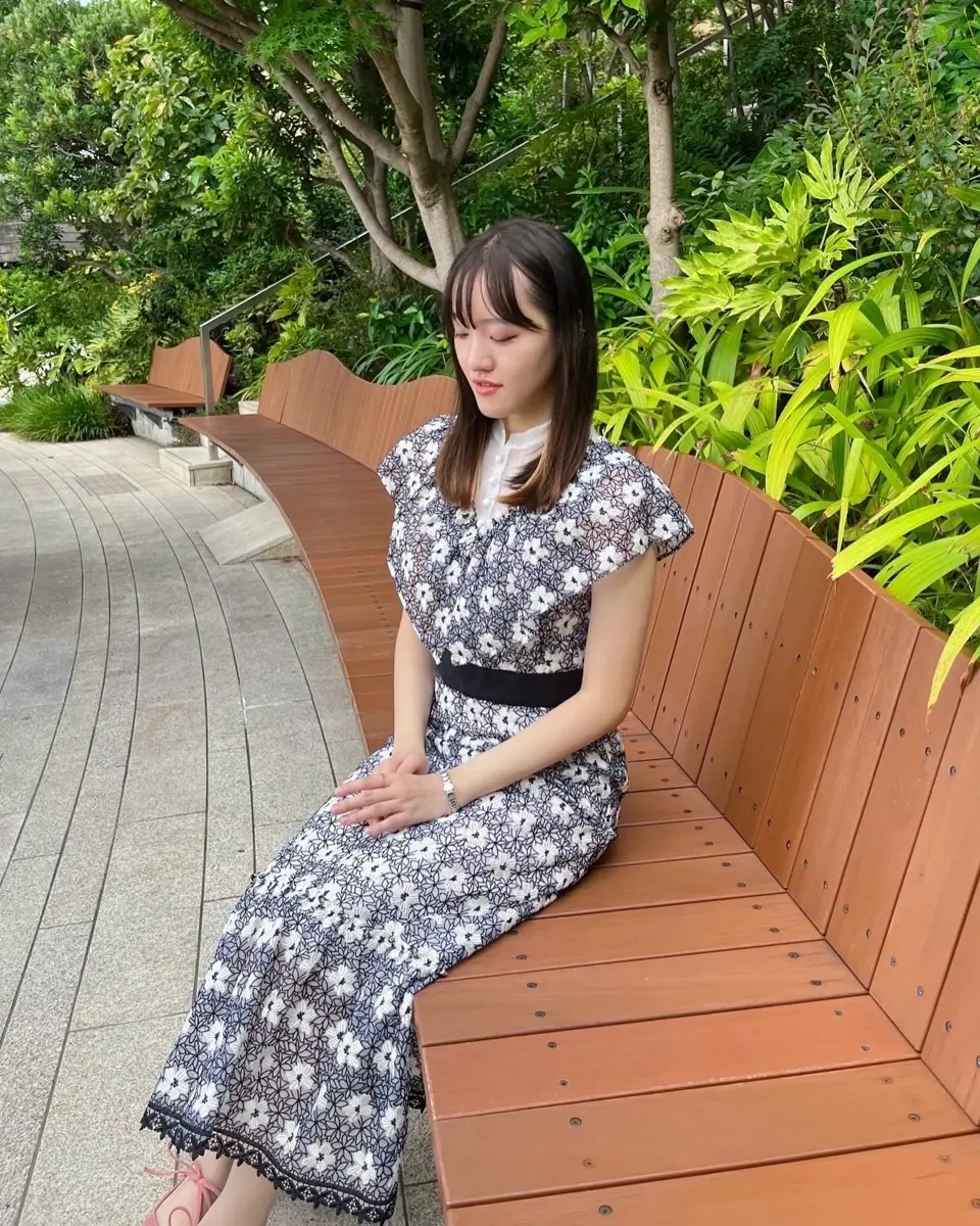 ケープカラーワンピース | ITEM CATEGORY,DRESS／ドレス | ADELLY