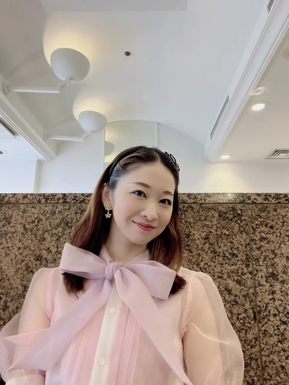 オブリ OBLI オーガンジービッグリボンブラウス ピンク 新品 オーガンジーリボンブラウス(pink) – TreOnestá