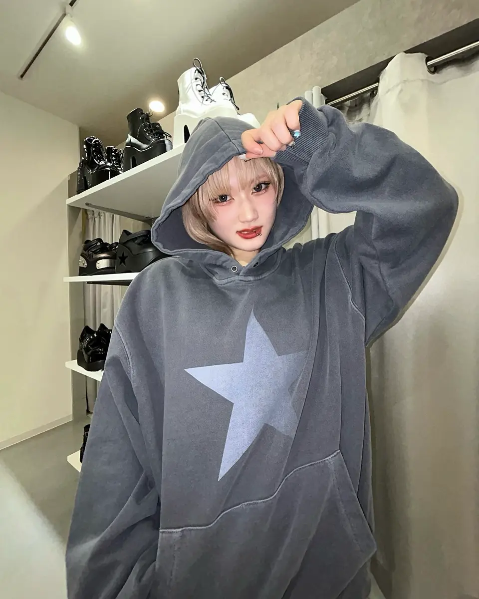 ★MAINBOOTH★Explorer Doggy Sweatshirt(CREAM)★正規品/送料込 受注制【XU DOG】fade star hoodie (3color) | OUR BRAND,XU DOG