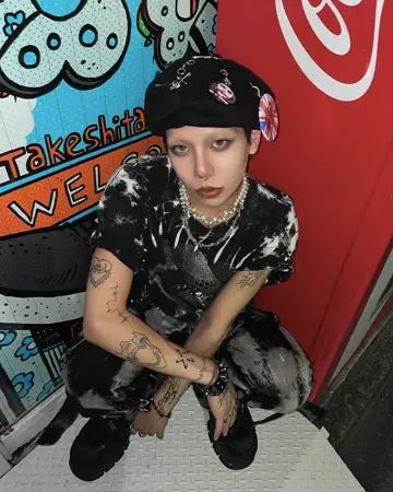 【関税込み】WARDROBE.NYC ボンバー 楽天市場】ポーター シーン ロングウォレット 110-02927 吉田