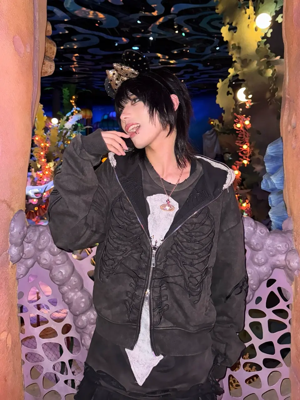 UNIZ】SKELETON KNIGHT HOODIE / 【ユニズ】刺しゅうロゴダブル