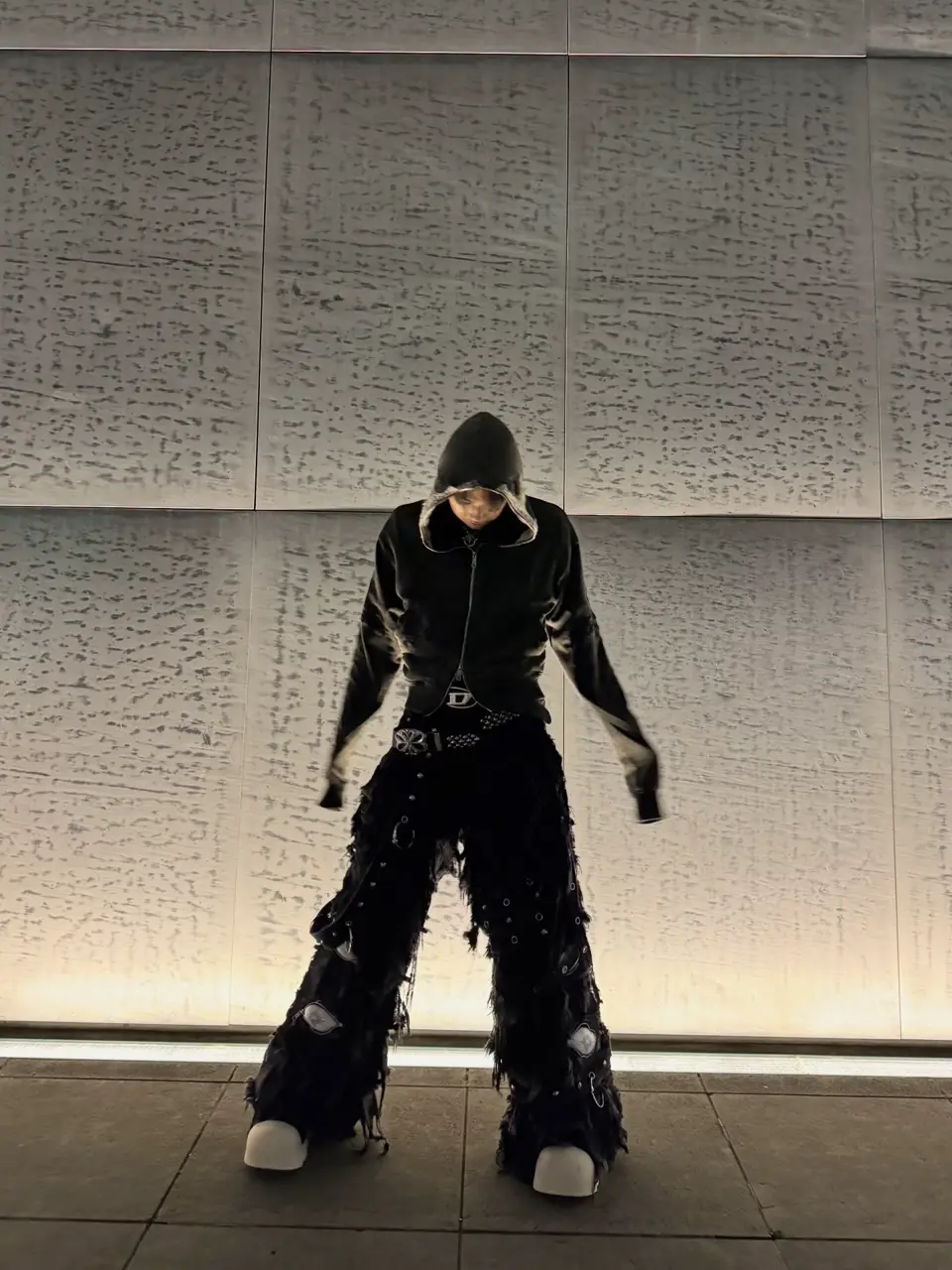 UNIZ】SKELETON KNIGHT HOODIE / 【ユニズ】刺しゅうロゴダブル