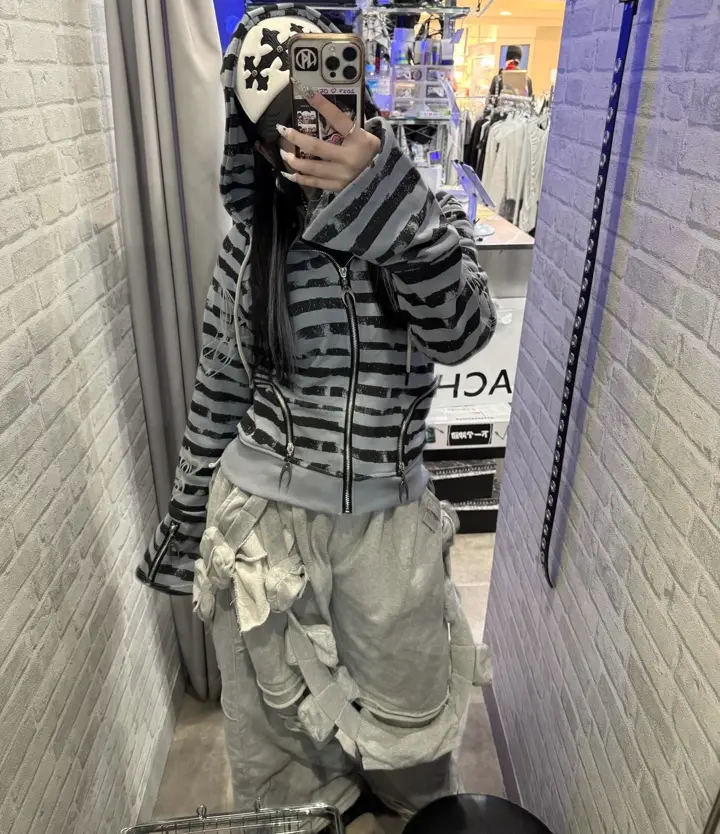 Cozy world Wide】Cozy Stripper zip up hoodie – PRESSING WEB SHOP