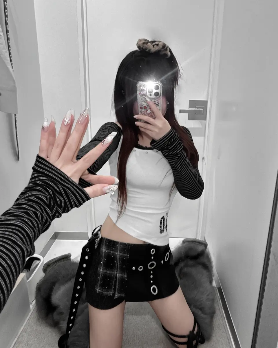 希少 beauty:beast 金魚刺繍パンツ 2000SSコレクション 100PW25K0003_x_a060.jpg