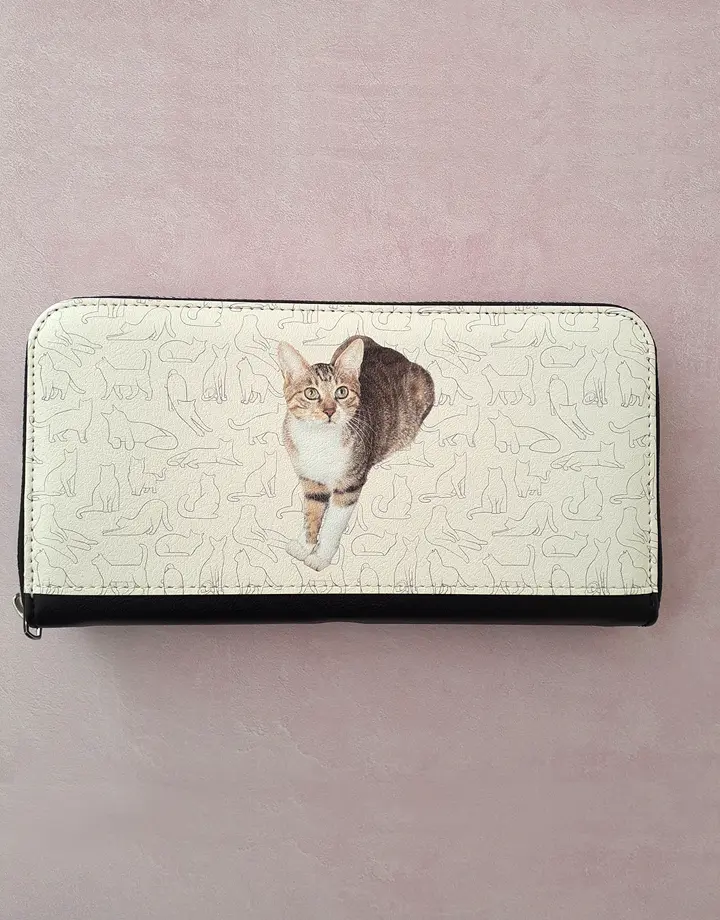 かわいい♡猫ちゃん　オーダー受付ページ ねこかぞく ｜ 愛猫のオリジナルグッズが簡単に作れる