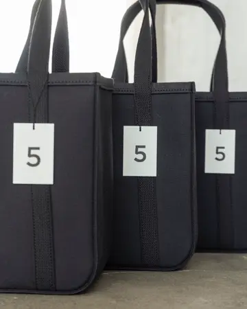 CHACOLI Frame tote 05 ブラック CHACOLI | Frame Collection | TOTE BAG | 05 | BLACK - Stripe