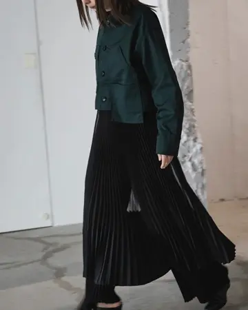 HYKE【ハイク】TAFFETA × ECO LEATHER PLEATED SKIRT (14152