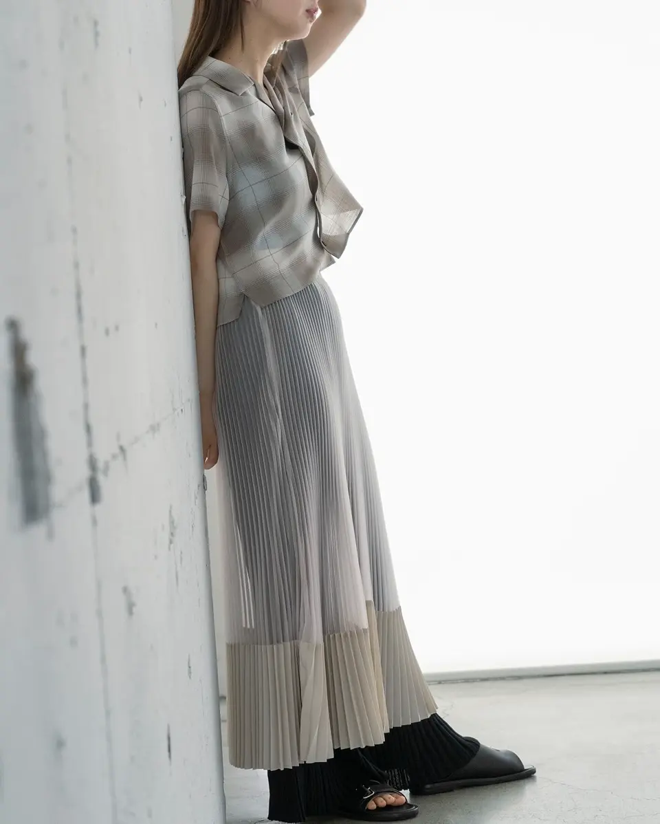 TAFFETA × ORGANDY PLEATED SKIRT-タフタオーガンディープリーツ