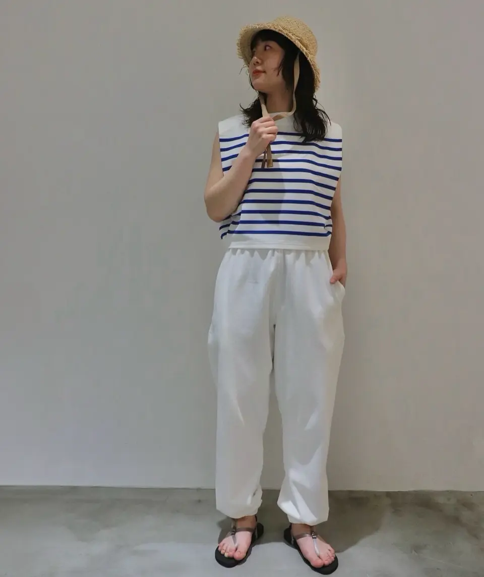 新品　HYKE ハイク　BASQUE SLEEVELESS SHIRT BASQUE SLEEVELESS SHIRT-バスクスリーブレスシャツ-HYKE