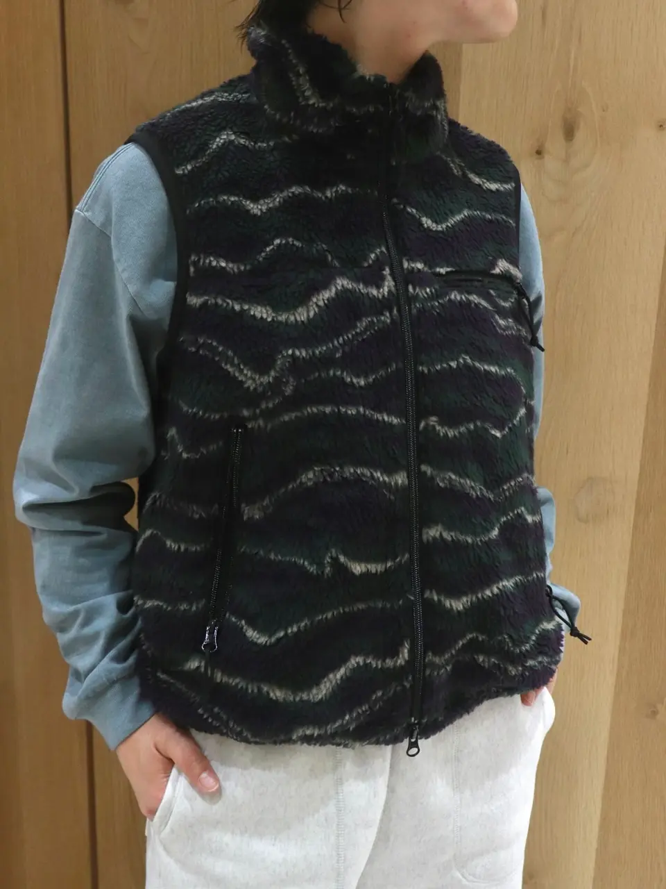 Wave boa vest-ウェーブボアベスト-PHEENY（フィーニー）通販| st company