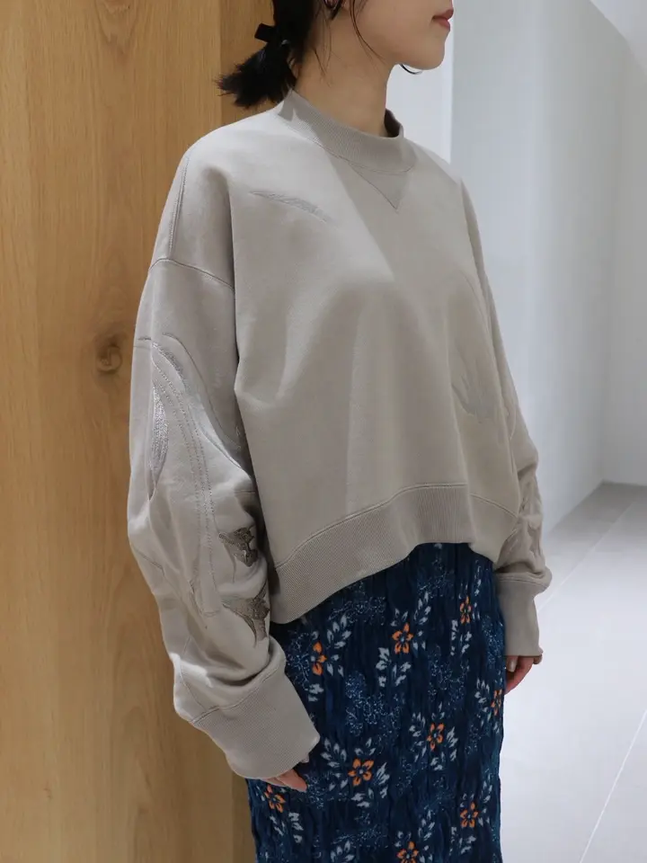 Floral Motif Embroidered Sweatshirts-フローラルモチーフエンブロイ