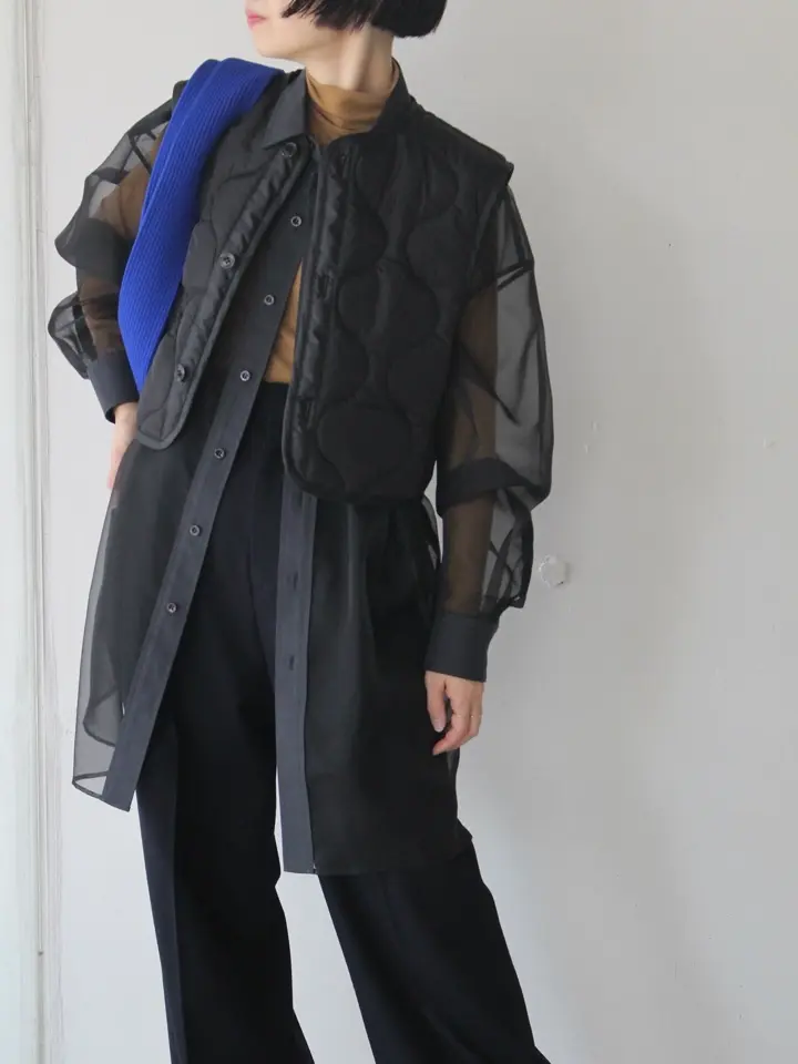 ジャケット・アウター HYKE QUILTED CROPPED VEST BLACK QUILTED CROPPED VEST-キルトクロップドベスト-HYKE（ハイク）通販| st