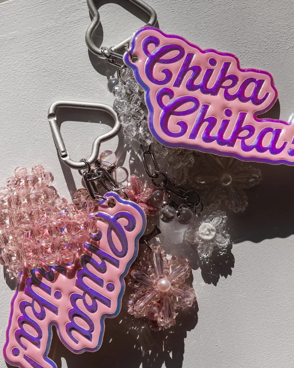 Logo charm-ロゴチャーム-Chika Kisada（チカキサダ）通販| st company