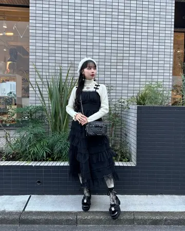 ハート開きラインストーンタートルニット – BUNNY APARTMENT ハート開きラインストーンタートルニット – BUNNY APARTMENT