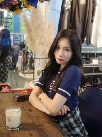 期間限定値下げ！【新品未使用】ALEXANDREアイボリー 透かし柄