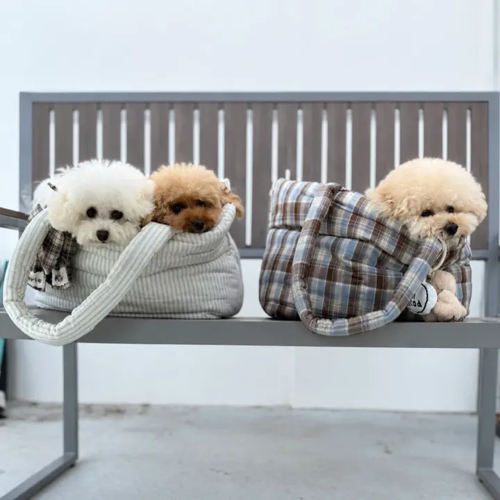 APERTY wide bag – silver|韓国発の犬用キャリーバッグ|MINIME APERTY wide bag – silver|韓国発の犬用キャリーバッグ|MINIME