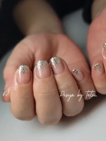 エラバイシャイニージェル 1097 スパークリングシルバー 2g カラー