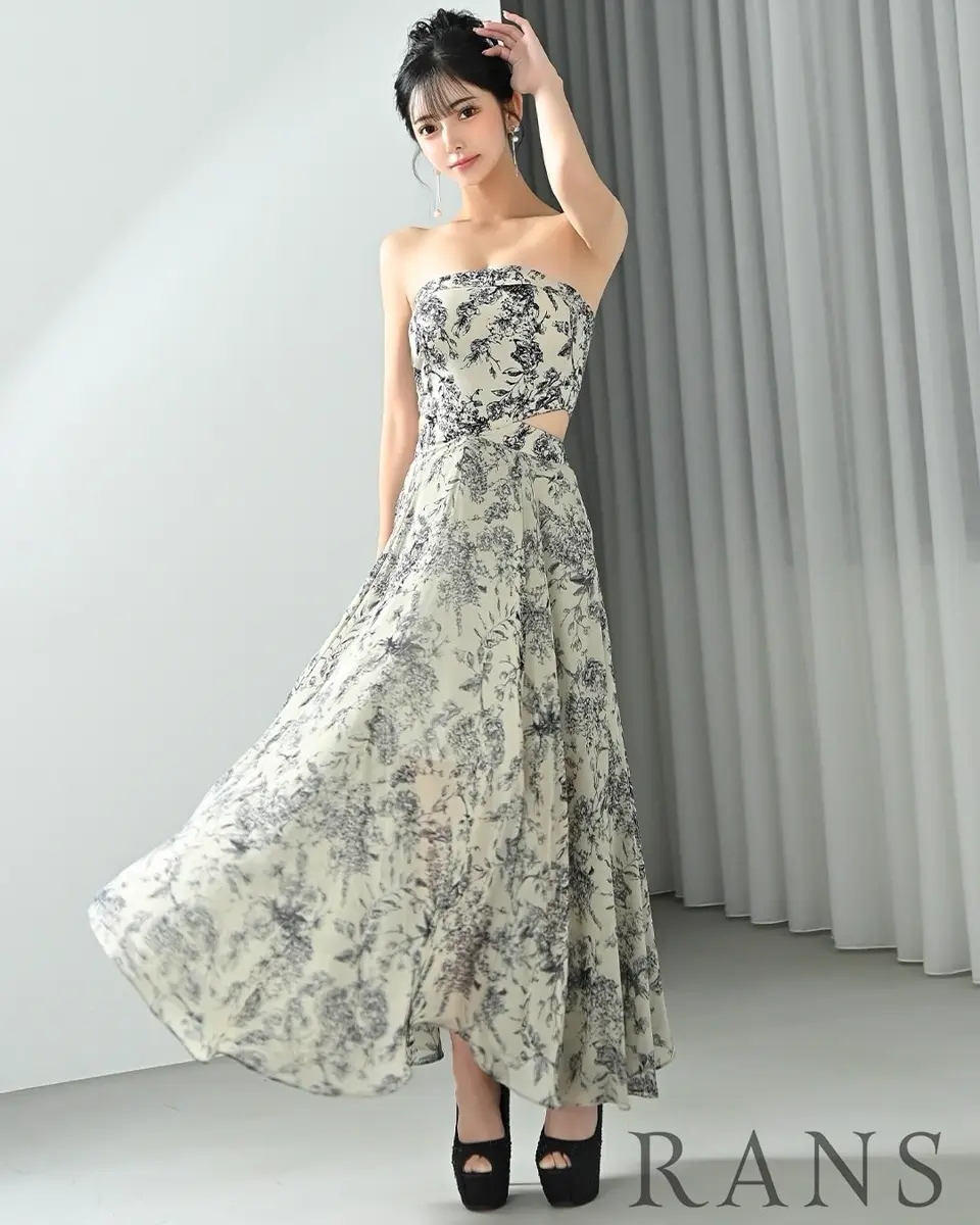 RANS キャバ　ドレス キャバドレス通販 RANS(ランズ) (@rans_dress) · Shinjuku-ku, Tokyo