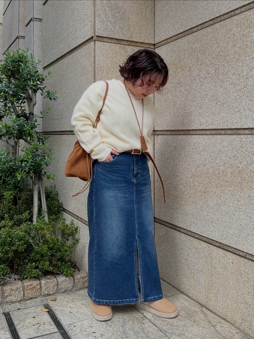 ソフトタッチVネックニット | Lazo_N33°（ラソエヌサーティスリー）の