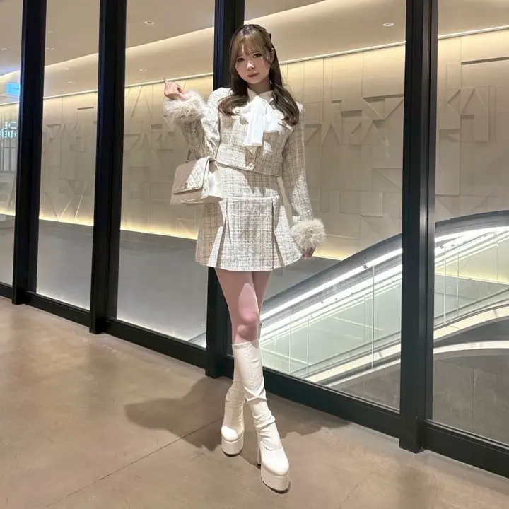 LIP SERVICE（リップサービス）｜ マルチツイードプリーツスカート