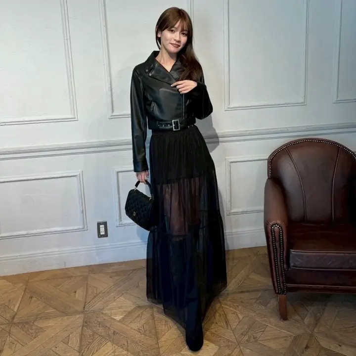 LIP SERVICE（リップサービス）｜ 2wayコンパクトペプラムライダース