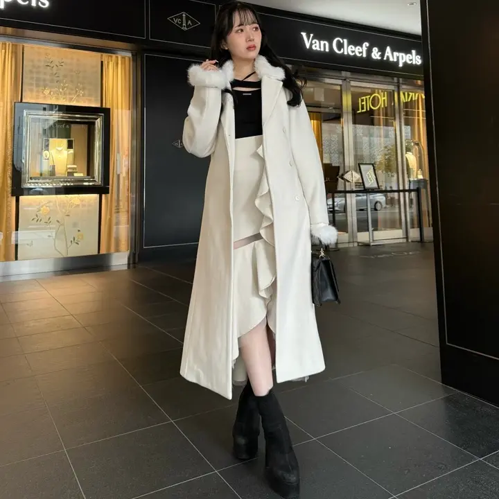 LIP SERVICE（リップサービス）｜ LADYライクファーカラーロングコート