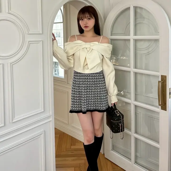 LIP SERVICE（リップサービス）｜ インナーショーパン付ツイードニット