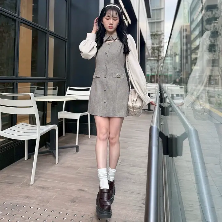 LIP SERVICE（リップサービス）｜ デコルテオープンクラシカル