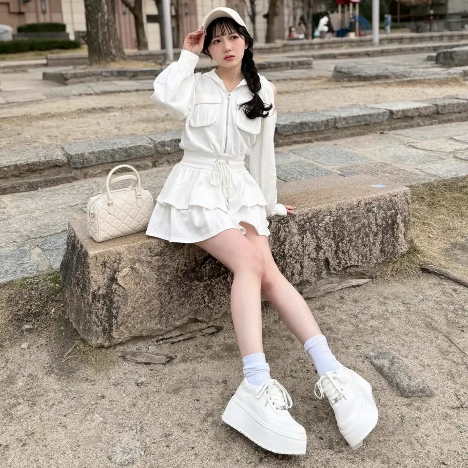 LIP SERVICE(リップサービス) TOP｜atomicboxx（アトミックボックス）