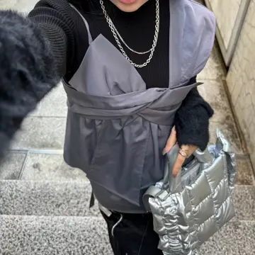 LADYMADE（レディメイド）｜ フェザースリーブニット×リボン