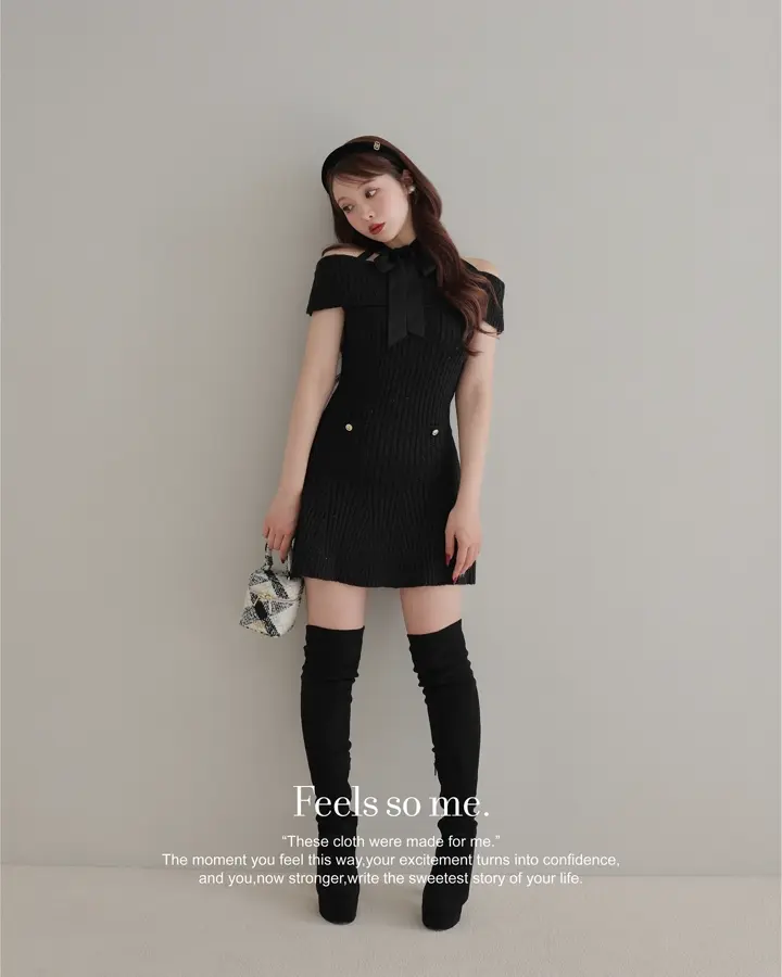 【いちごさん専用】Mmeeme bell sleeve ribbon coat lace ribbon embro cut tops – BUNNY APARTMENT