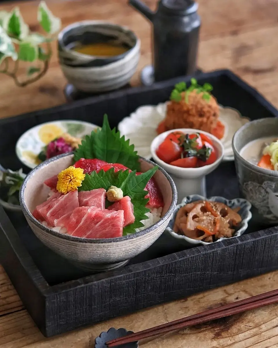 天然本まぐろ切落し（中トロ＆赤身）各200g 通販 - ディノス