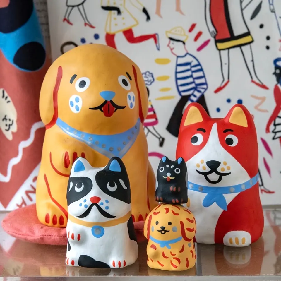 アフタヌーンティー × ナタリーレテ × 一千乃 はりこーシカ 招き猫 干支 巳 一千乃 はりこーシカ 招き猫 FIGURINE アフタヌーンティー