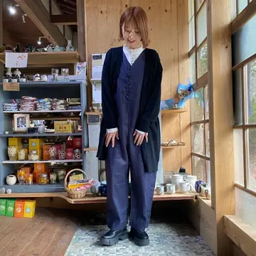 YURK Vネックサロペット YURK/ ユルク Vネックサロペット -リネン服と暮らしの雑貨屋l 麻