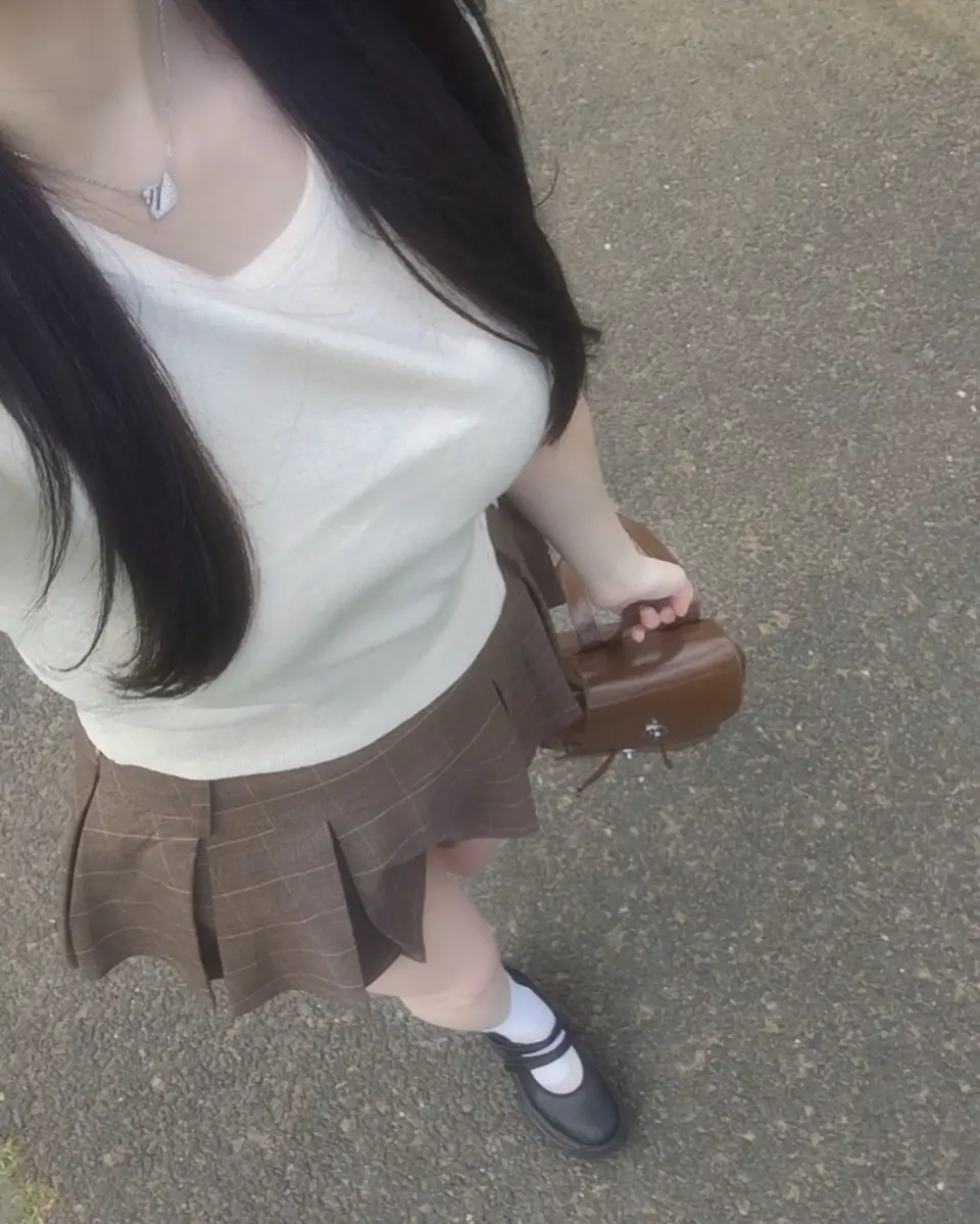 MARNI サイドボタンニット MARNI - ラスト1点 / ニットセーター (ブラック) | Confidence