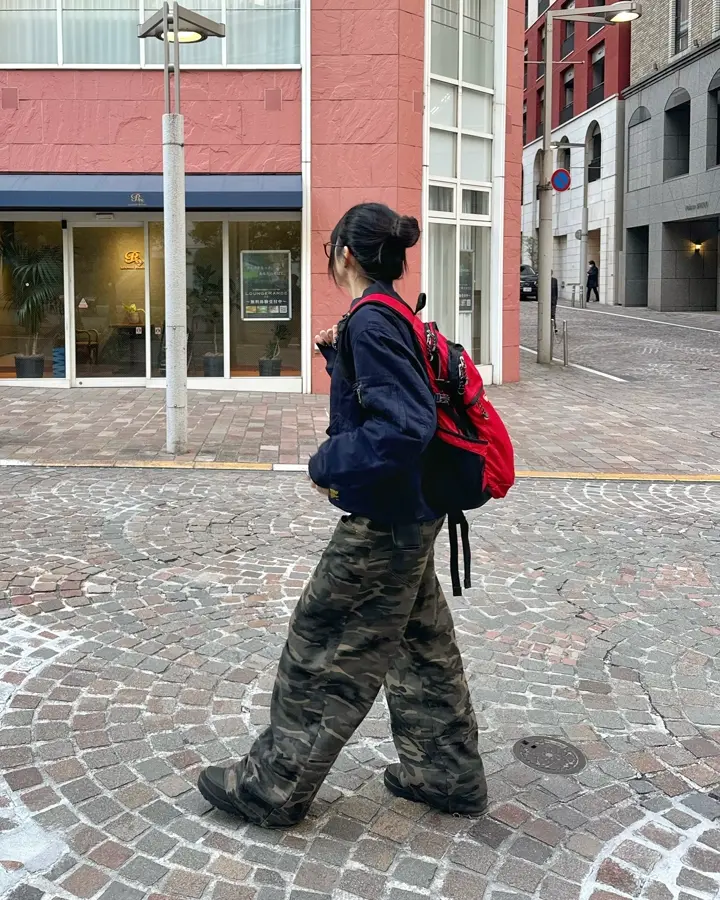 バックデザインウォッシュドワイドデニムパンツ TO0139 – YOLO