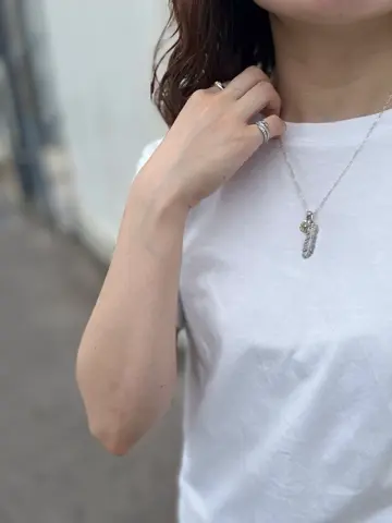 フェザー(右向き) シルバー925 ペンダントトップ｜Silver