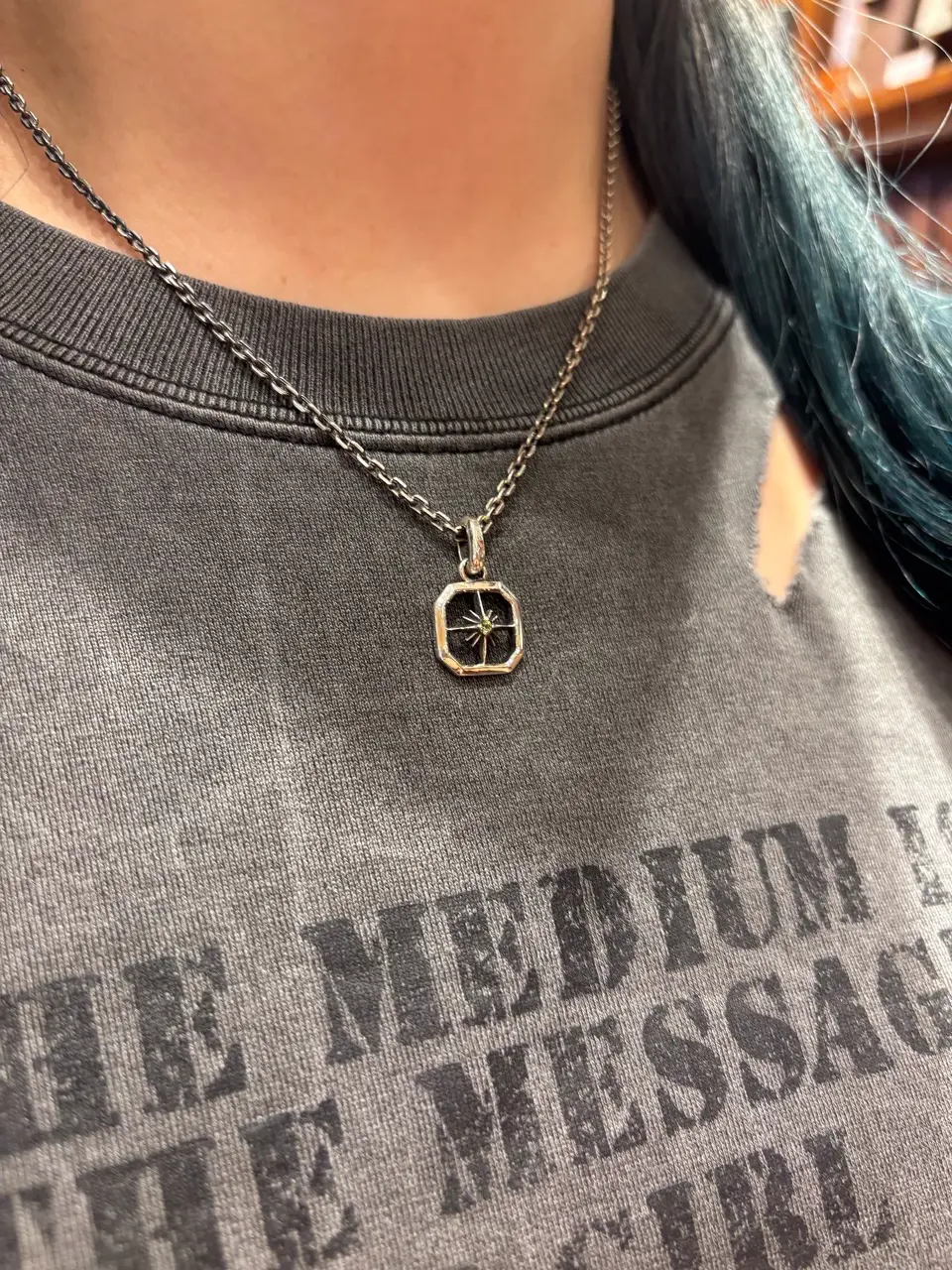 サンシンボル シルバー925ペンダントトップ P-407-S｜SAAD FEATHER