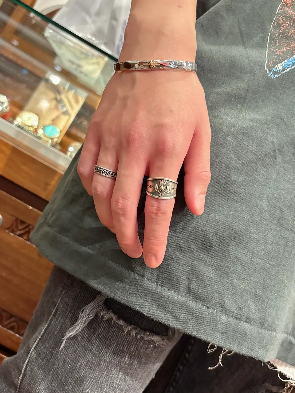 『極美品』SAAD シルバーバングル・リングセット サンシンボル シルバー925バングル｜Silver Accessory