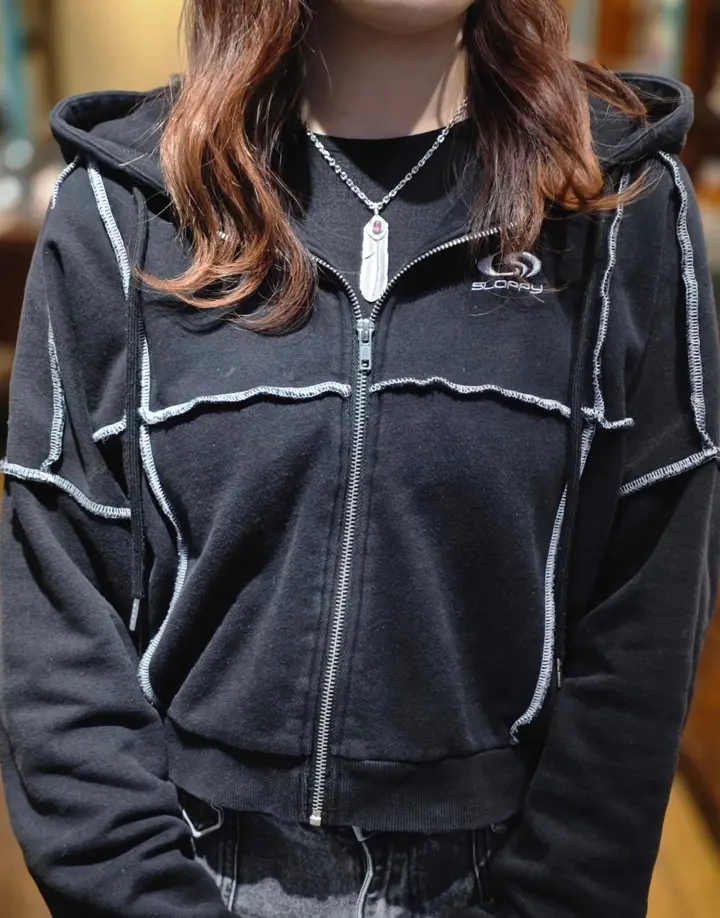 フェザー(右向き)天然石トルマリン シルバー925 ナチュラルシルバー