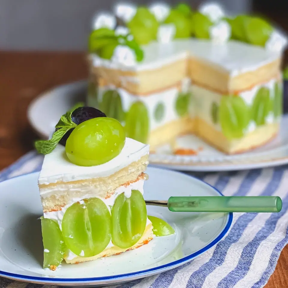 新潟直送計画】新潟県産ぶどう シャインマスカット・種なし巨峰 – いし