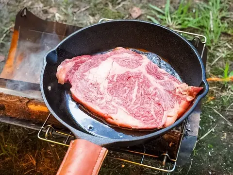 新潟直送計画】あがの姫牛 – 株式会社 佐藤食肉